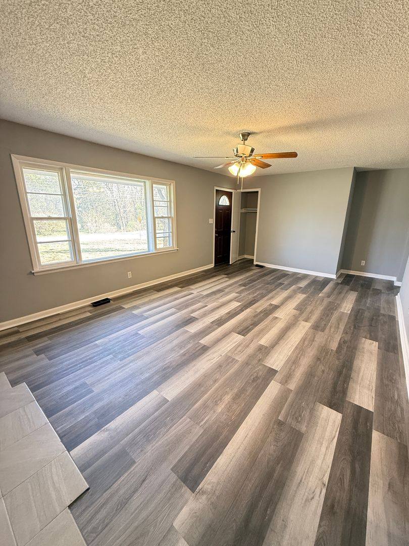 House for rent at 1453 S Fort Ave, Springfield, MO 65807