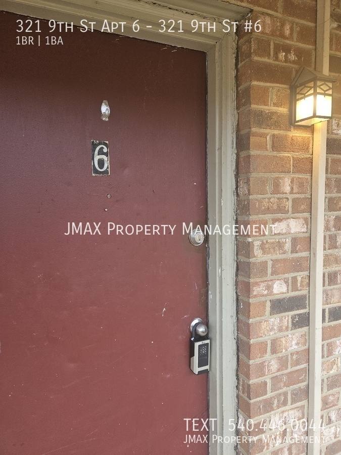 Apartment for rent at 321 9th St #6, Vinton, VA 24179