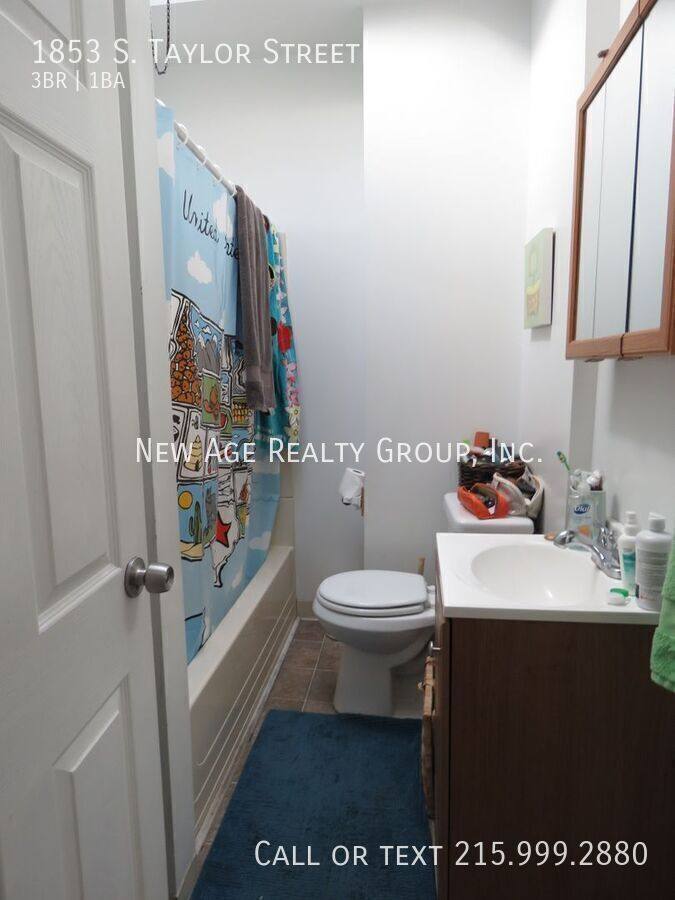 House for rent at 1853 S Taylor St, Philadelphia, PA 19145