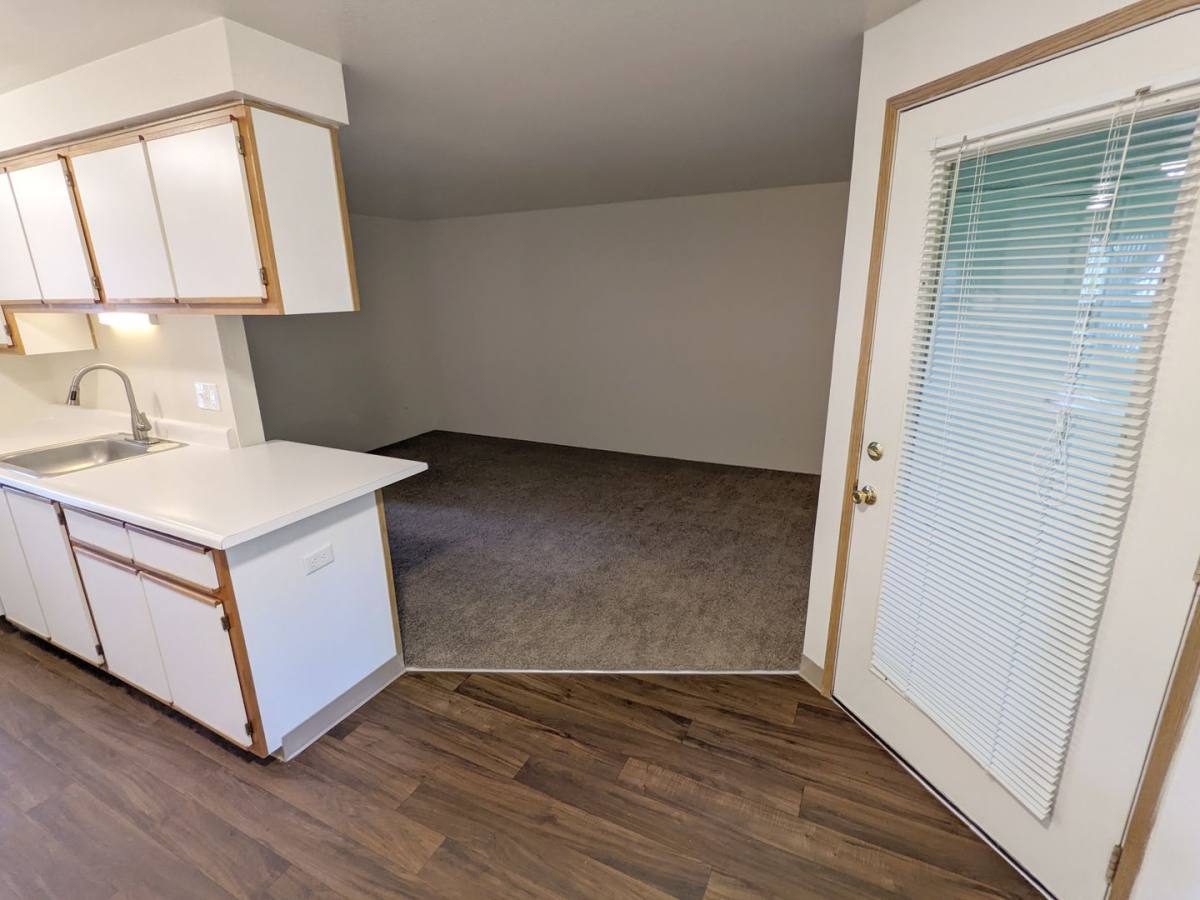 Apartment for rent at 4004 SW Beaverton Hillsdale Highway, Portland, OR 97221