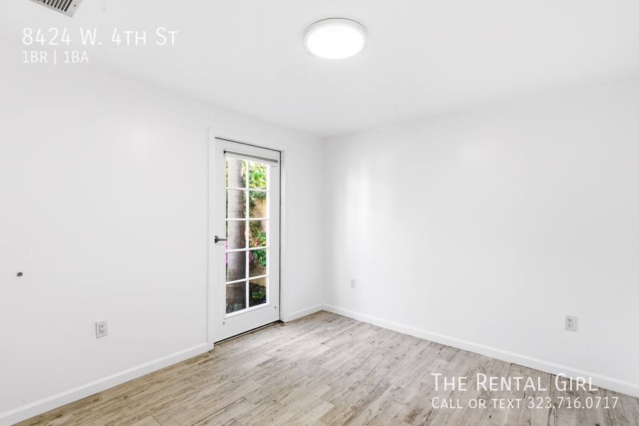Apartment for rent at 8424 4th St, Los Angeles, CA 90048