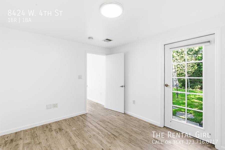 Apartment for rent at 8424 4th St, Los Angeles, CA 90048