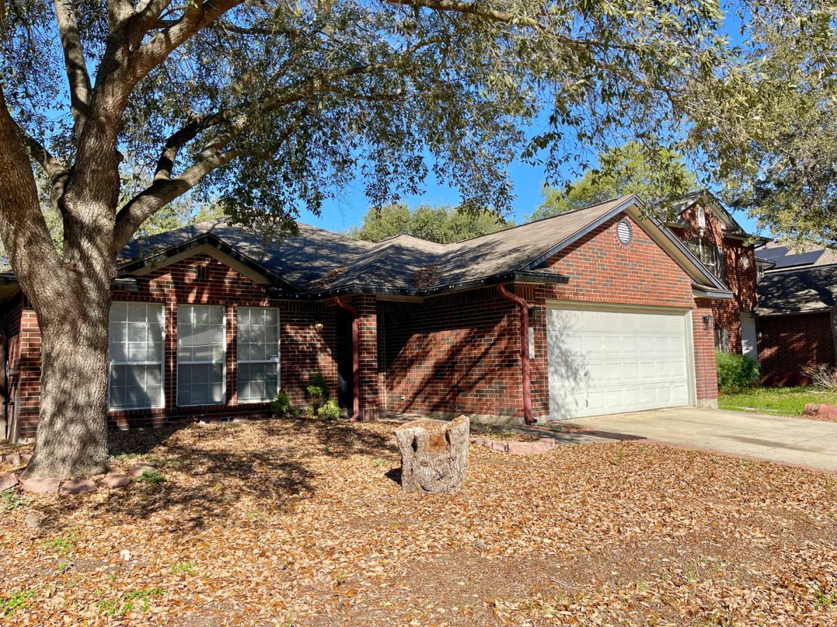 House for rent at 12219 Stable Rd Dr, San Antonio, TX 78249