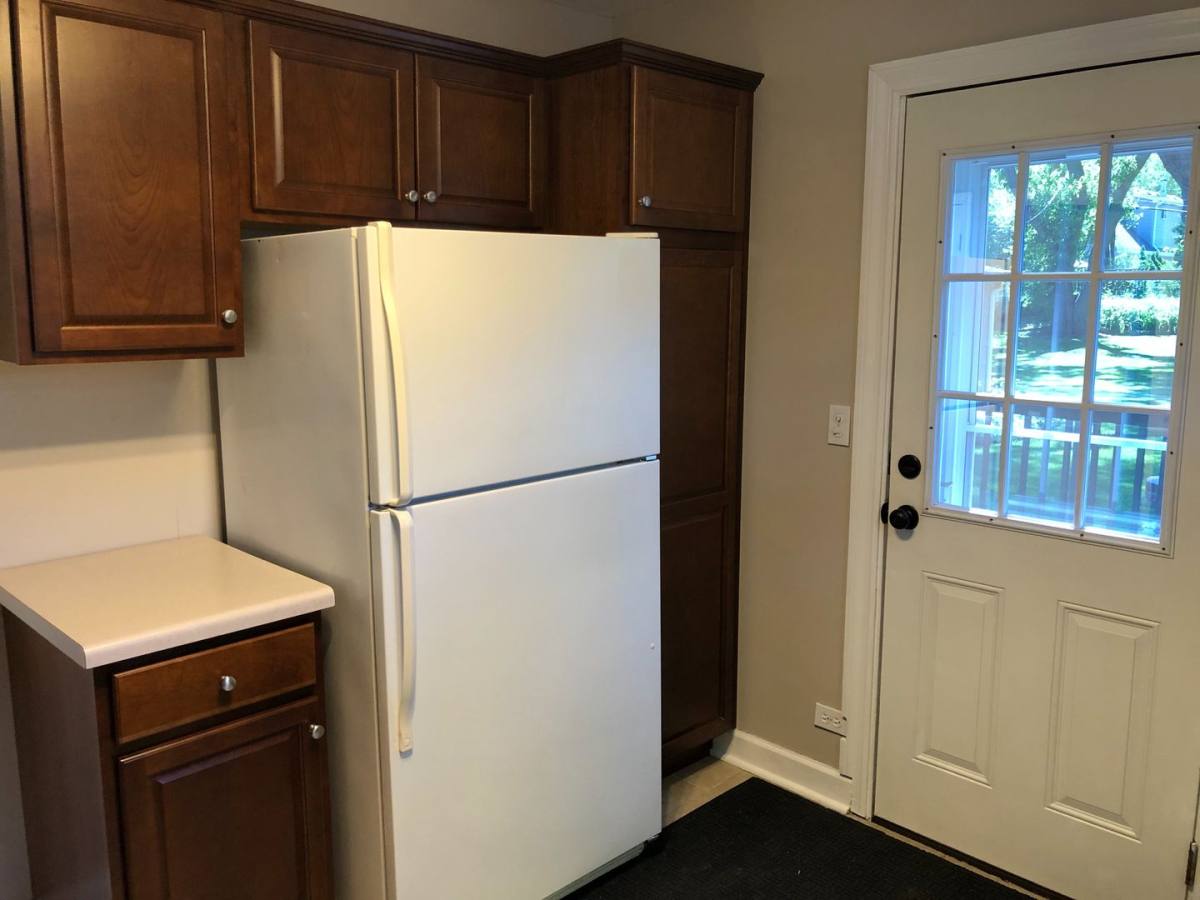 House for rent at 148 S Cedar St, Palatine, IL 60067