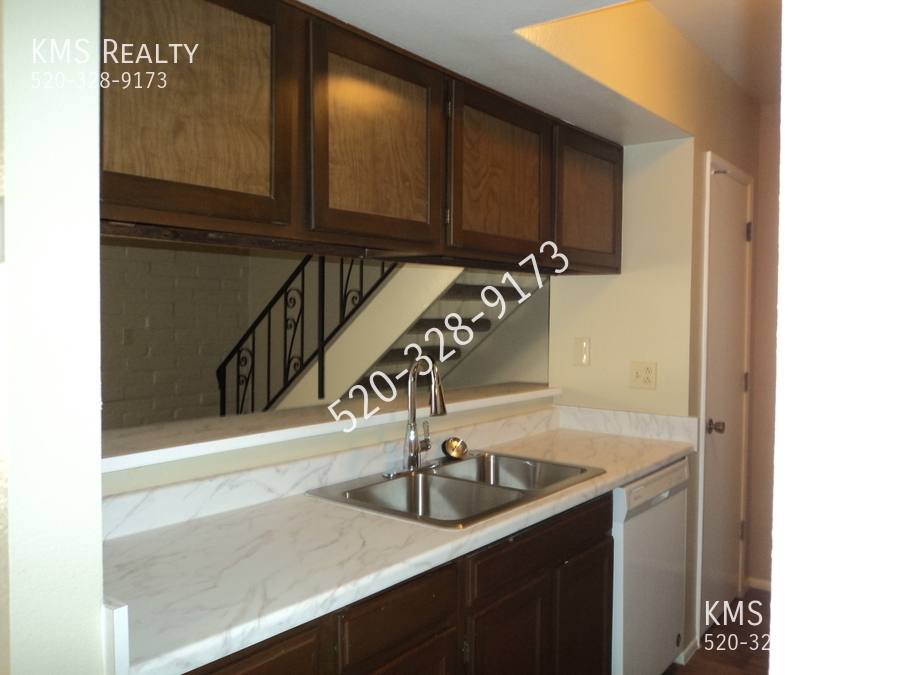 Condo for rent at 6609 E Calle Alegria #C, Tucson, AZ 85715