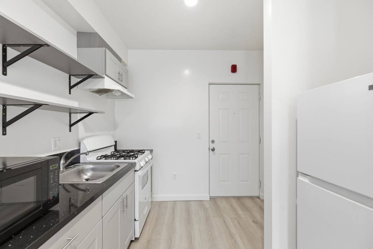 Apartment for rent at 2025 New Jersey St, Los Angeles, CA 90033