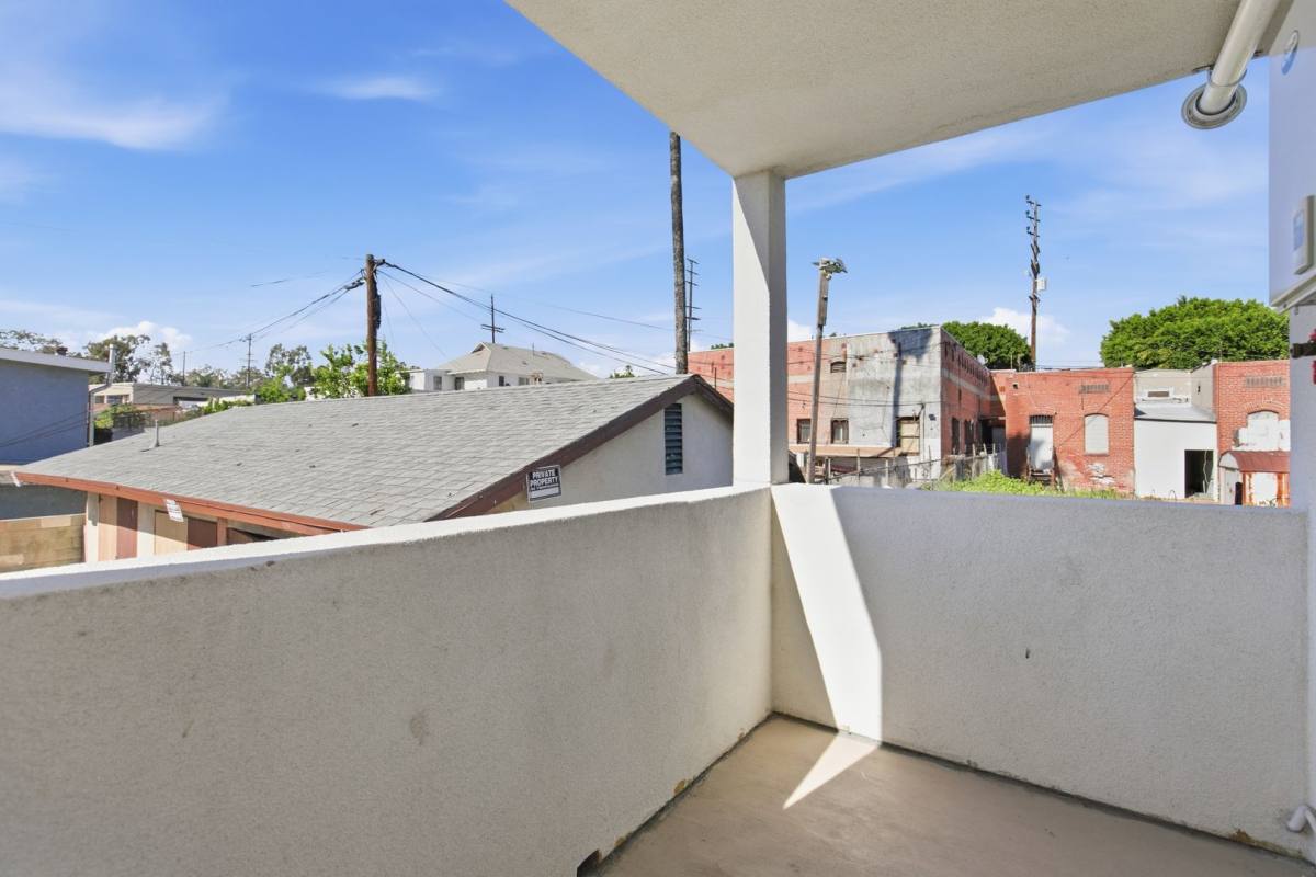 Apartment for rent at 2025 New Jersey St, Los Angeles, CA 90033