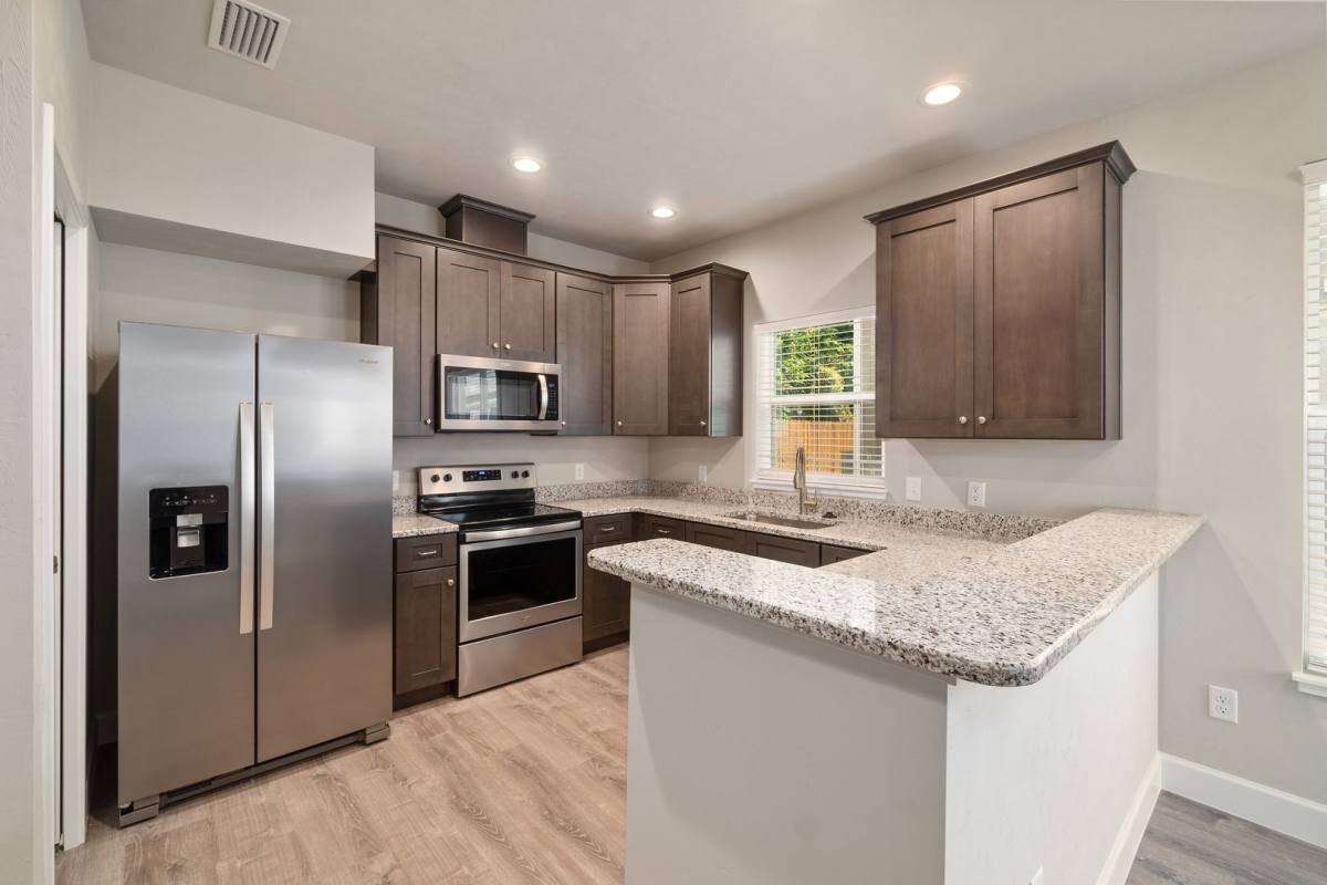 Townhouse for rent at 622 NW 3rd Ave #11, Gainesville, FL 32601