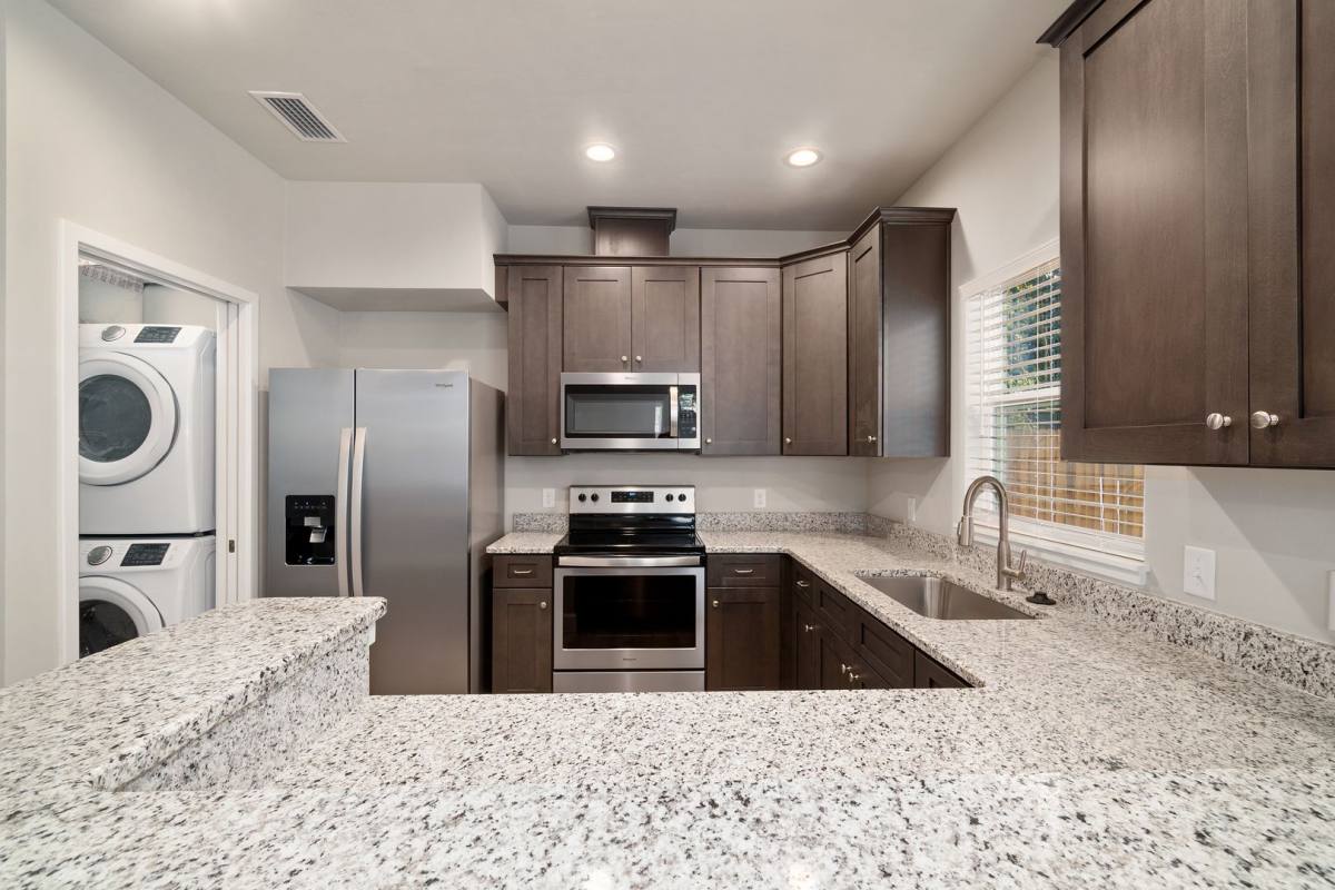 Townhouse for rent at 622 NW 3rd Ave #11, Gainesville, FL 32601