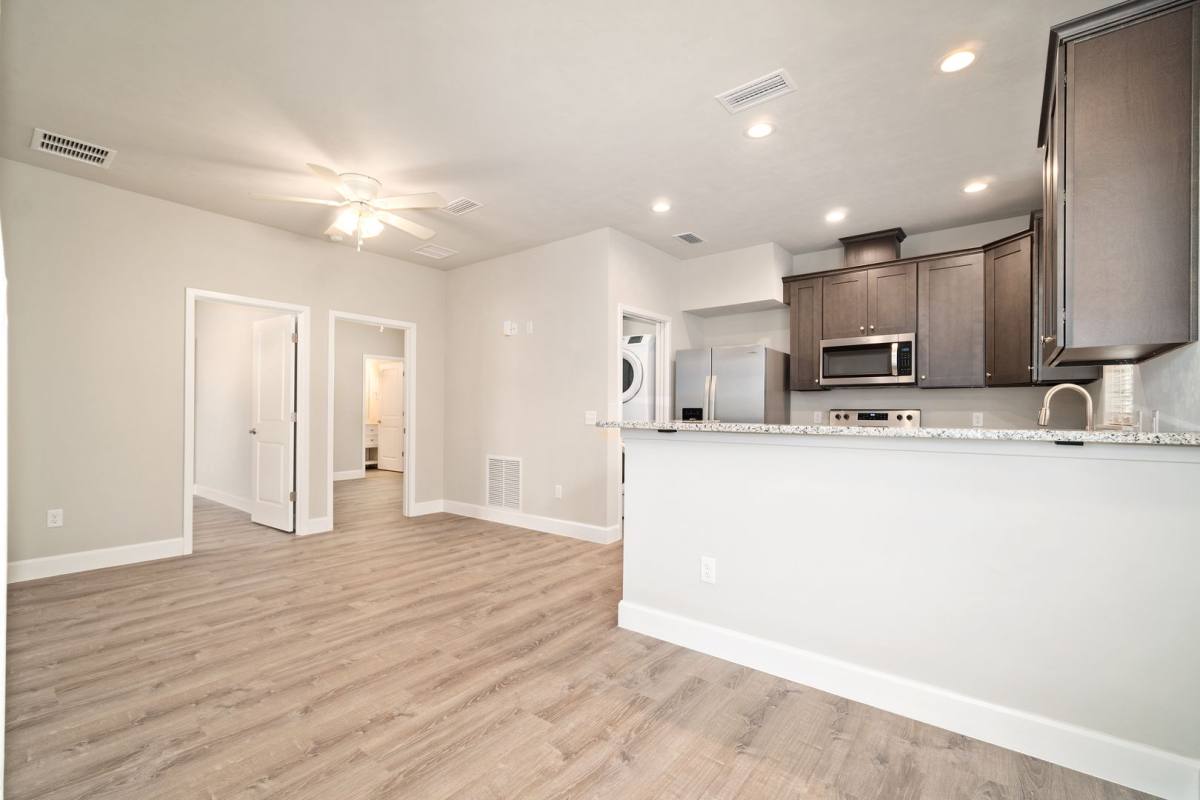 Townhouse for rent at 622 NW 3rd Ave #11, Gainesville, FL 32601