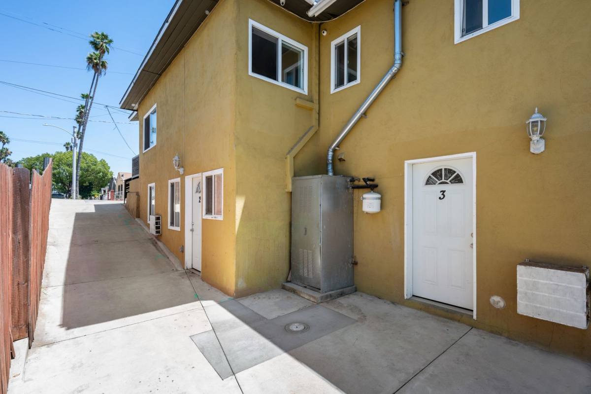 Apartment for rent at 501 S Lorena St, Los Angeles, CA 90063
