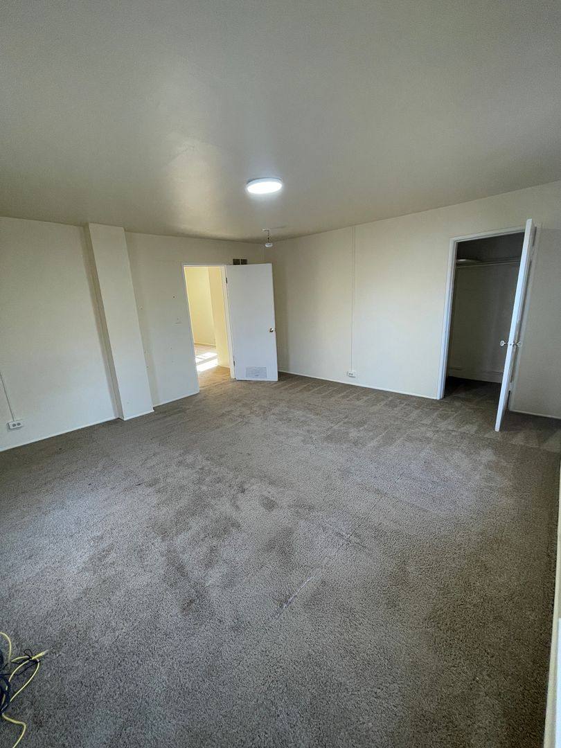 Apartment for rent at 516 N Adams St, Ypsilanti, MI 48197