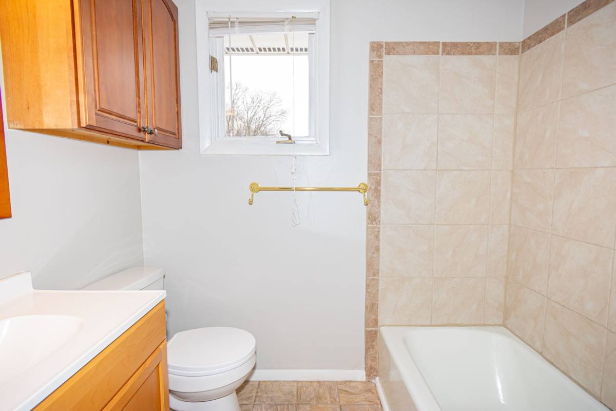 Townhouse for rent at 1517 Woods Ave, Normal, IL 61761