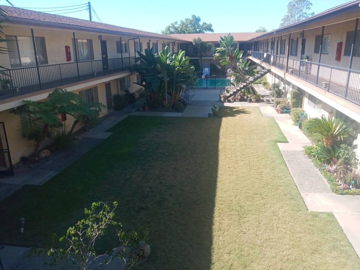 Apartment for rent at 413 S New Ave, Monterey Park, CA 91754