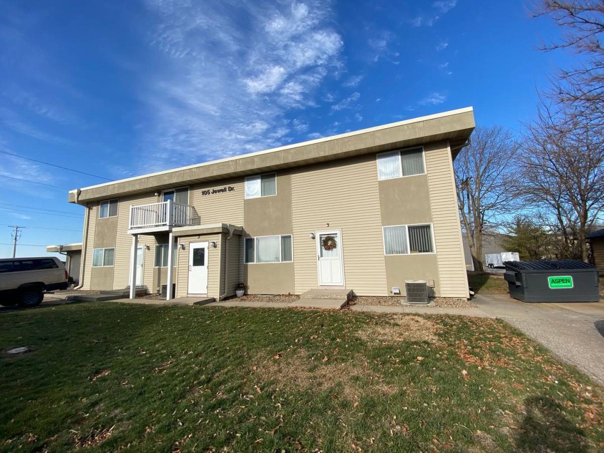 Apartment for rent at 105 Jewel Dr, Ames, IA 50010