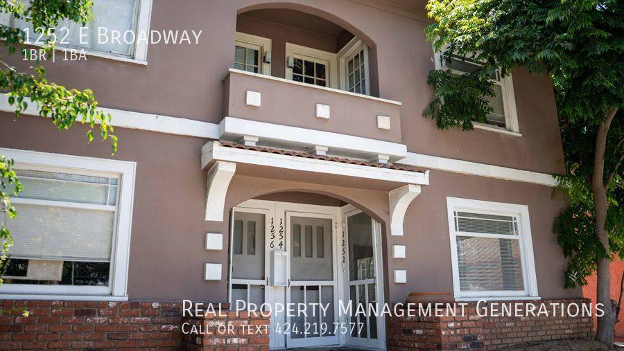 Apartment for rent at 1252 E Broadway, Long Beach, CA 90802