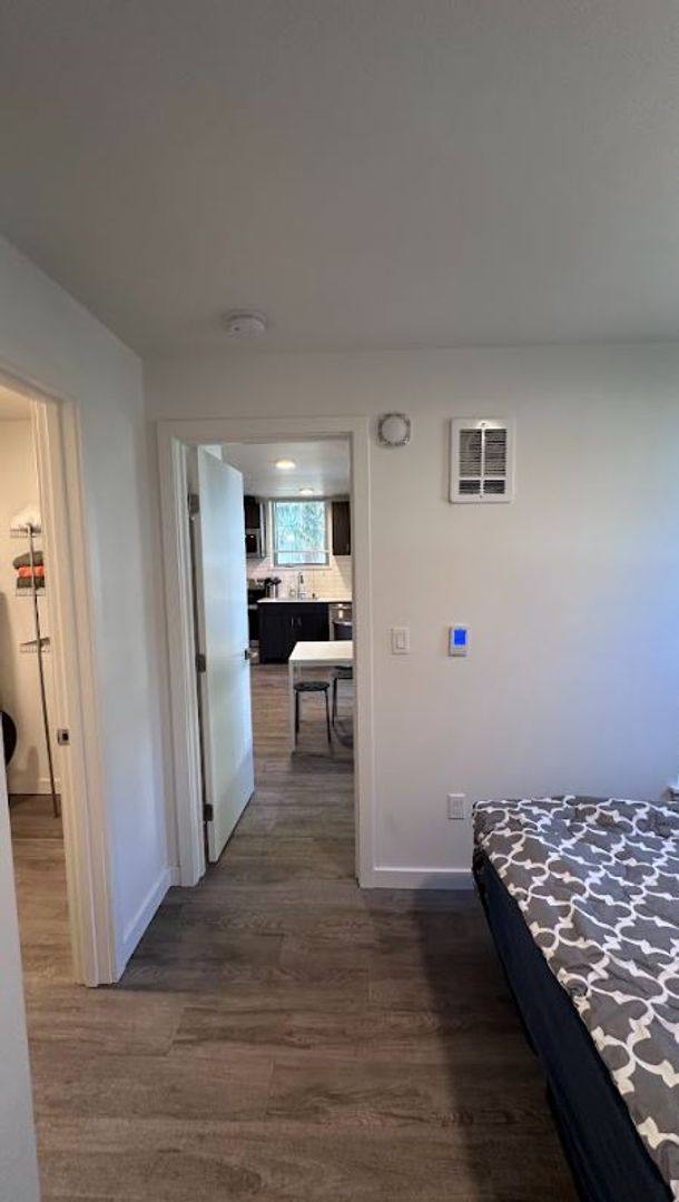 Sienna, 207 18th Ave, Seattle, WA 98122 - Apartment for Rent - Image 9