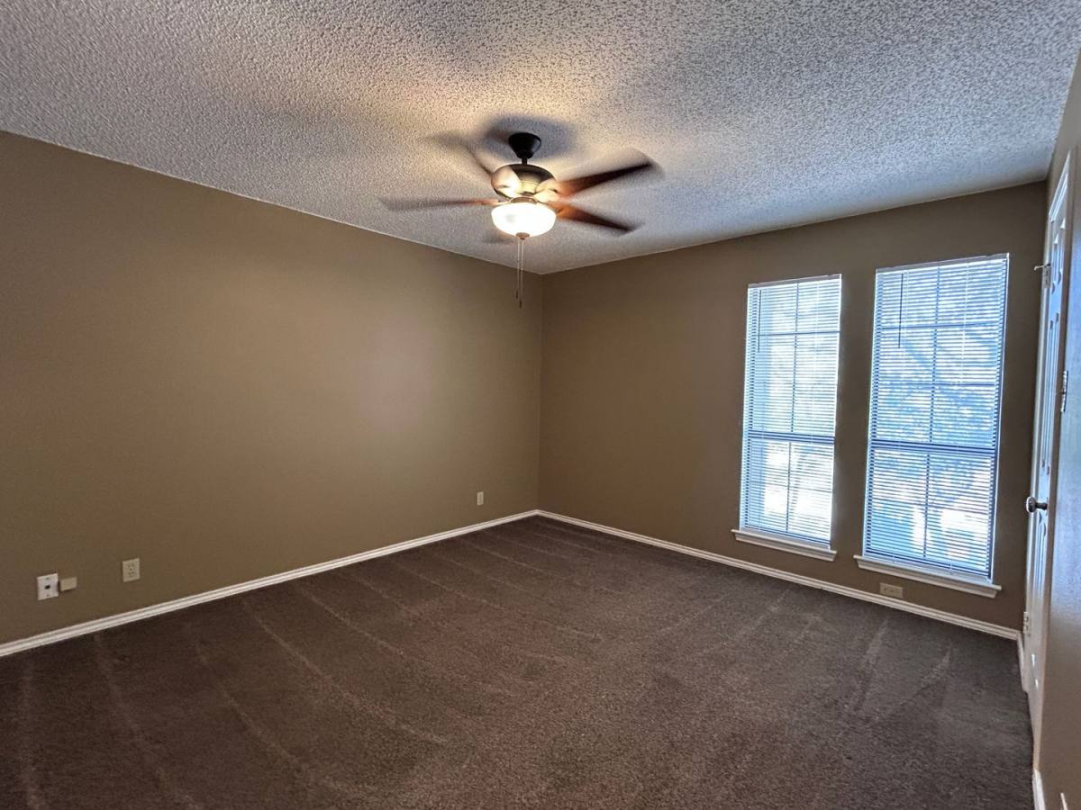 Apartment for rent at 12446 Starcrest Dr, San Antonio, TX 78216