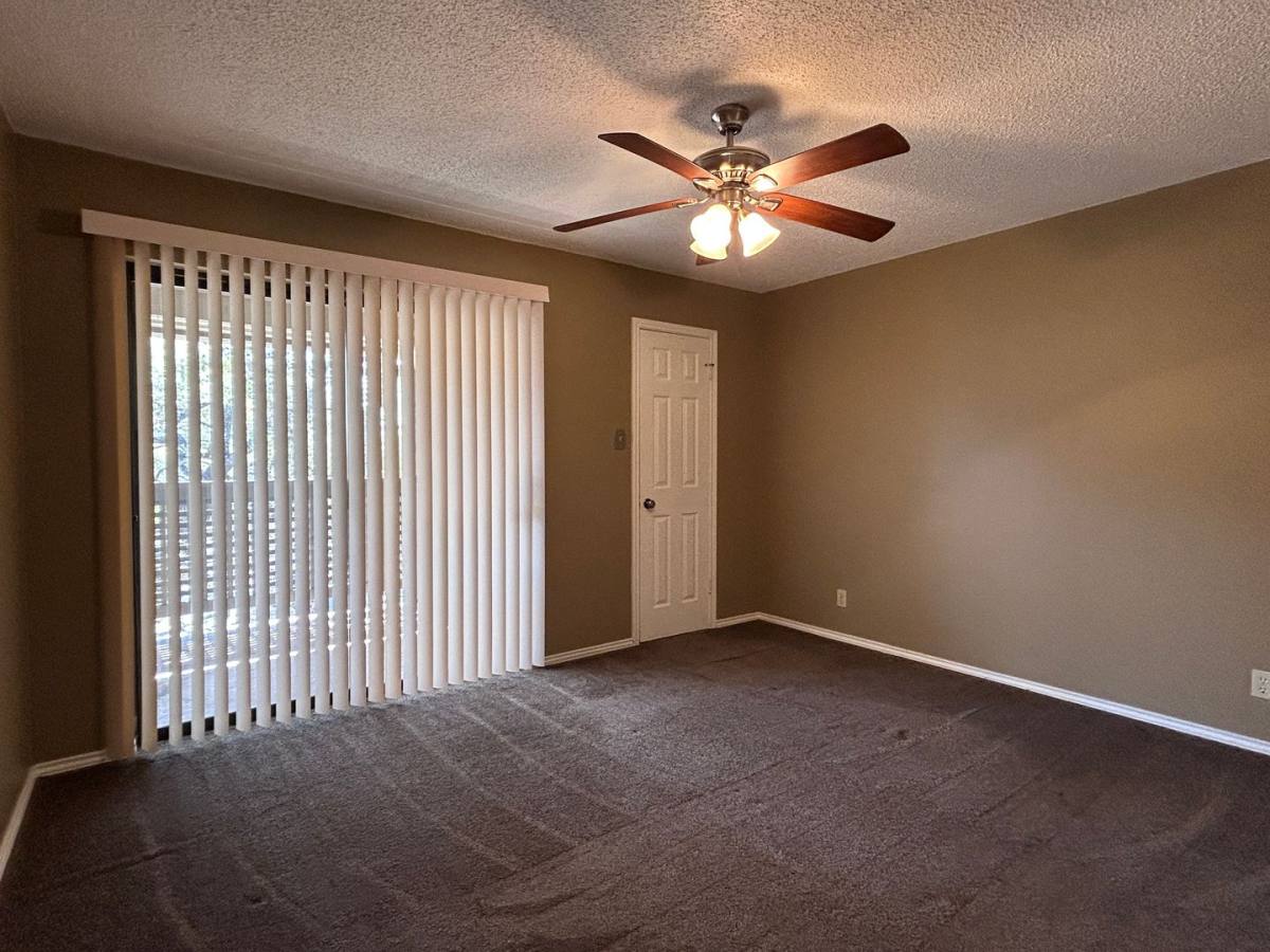 Apartment for rent at 12446 Starcrest Dr, San Antonio, TX 78216