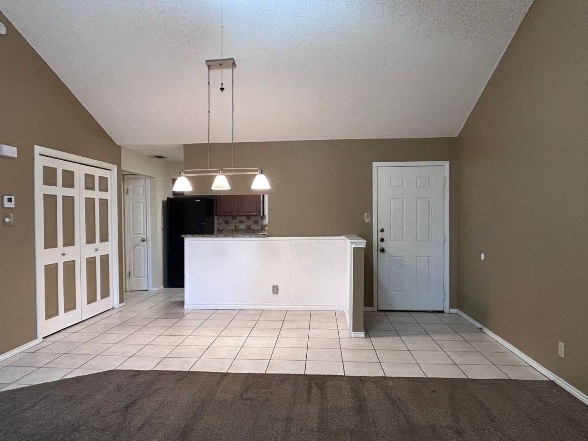 Apartment for rent at 12446 Starcrest Dr, San Antonio, TX 78216