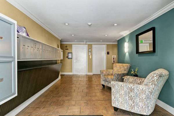 Apartment for rent at 2250 NW 59th St, Seattle, WA 98107