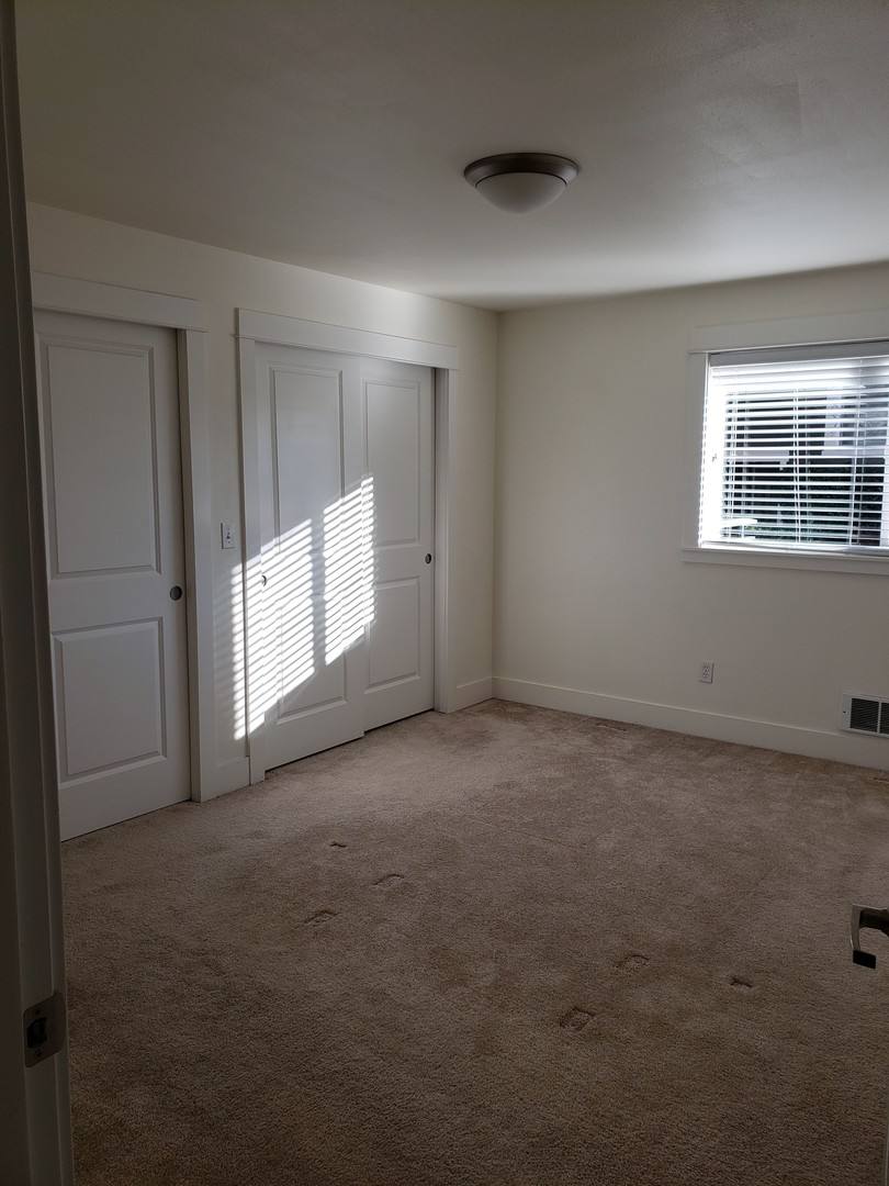 Apartment for rent at 2250 NW 59th St, Seattle, WA 98107