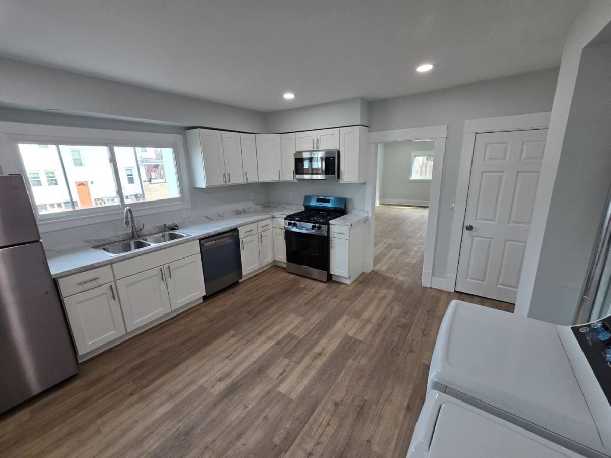 Apartment for rent at 1807 Riverview Dr, Endicott, NY 13760