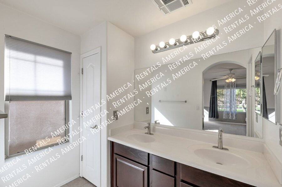 House for rent at 3745 E Kerry Lane, Phoenix, AZ 85050