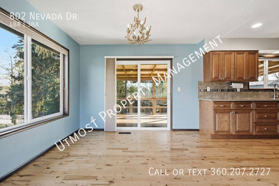 House for rent at 802 Nevada Dr, Longview, WA 98632