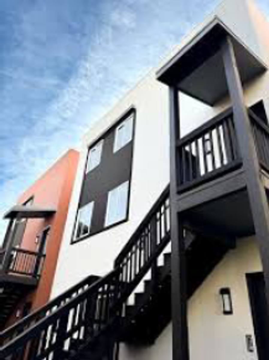 Apartment for rent at 9686 Railroad St, Elk Grove, CA 95624