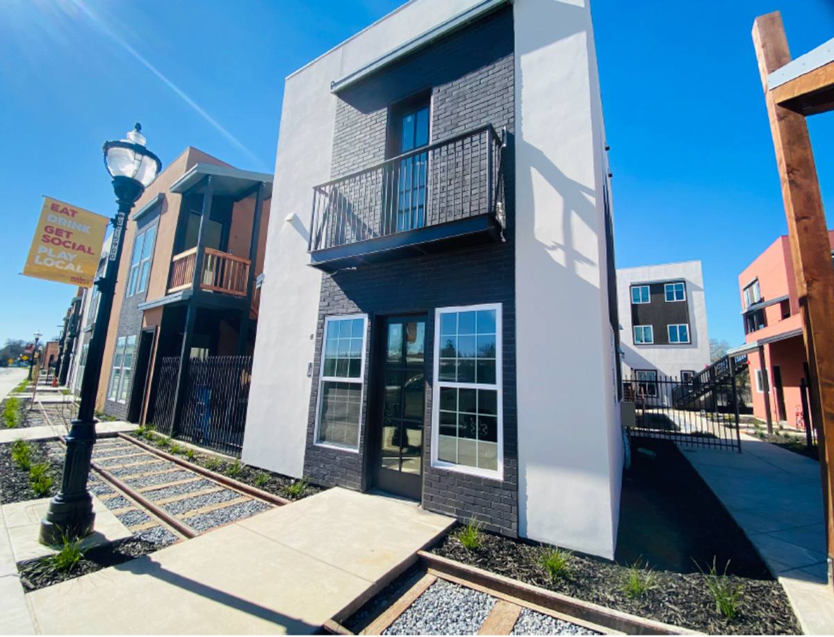 Apartment for rent at 9686 Railroad St, Elk Grove, CA 95624