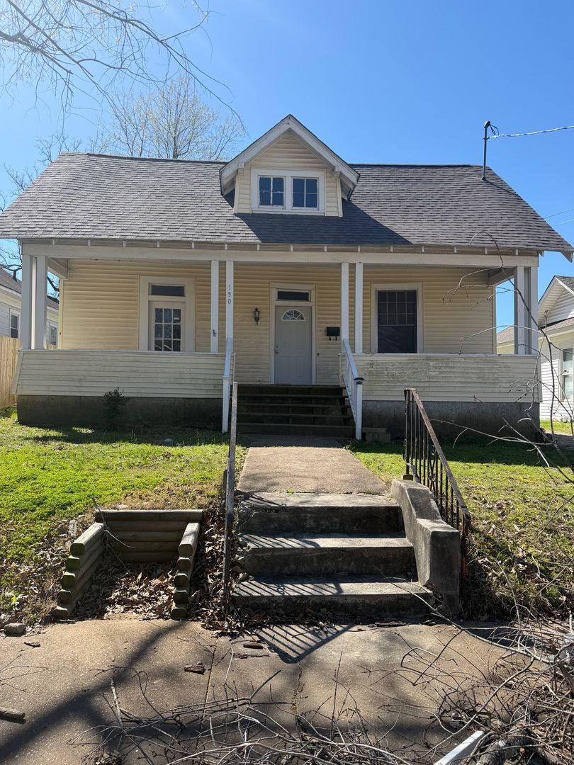 House for rent at 150 Arlington Ave, Jackson, TN 38301