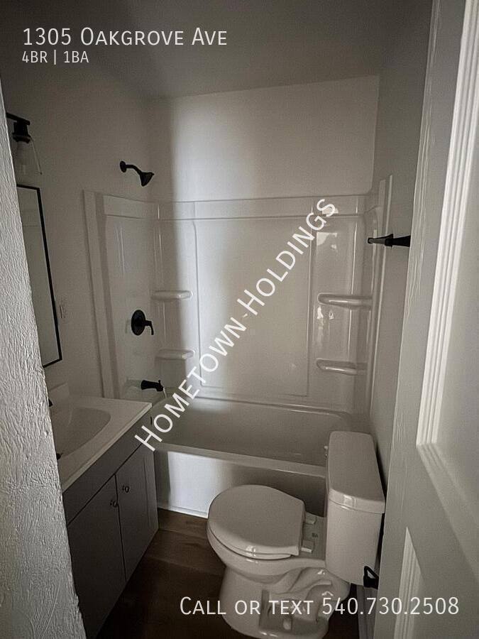 House for rent at 1305 Oakgrove Ave, Martinsville, VA 24112