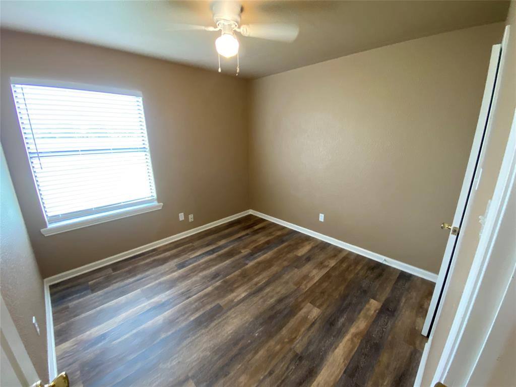 Apartment for rent at 241 N Sherman St #241A, Palmer, TX 75152