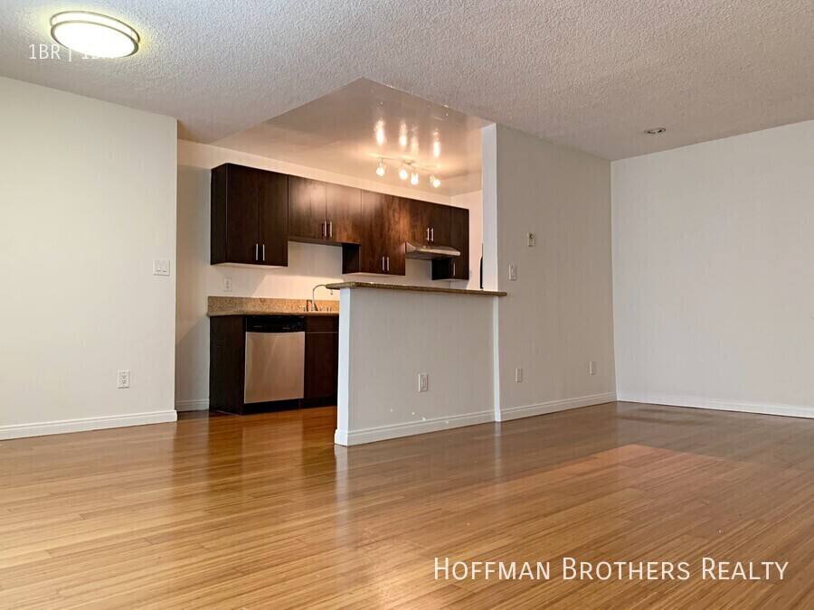 Apartment for rent at 1847 Winona Blvd #106, Los Angeles, CA 90027