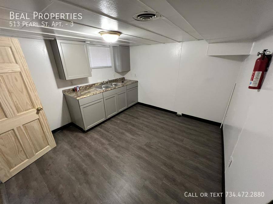 Apartment for rent at 513 Pearl St #3, Ypsilanti, MI 48197