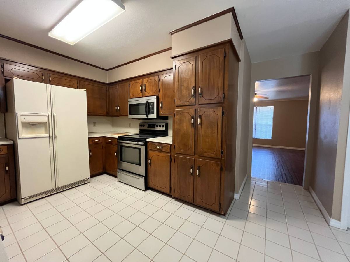 House for rent at 3321 Colquitt Rd, Shreveport, LA 71118