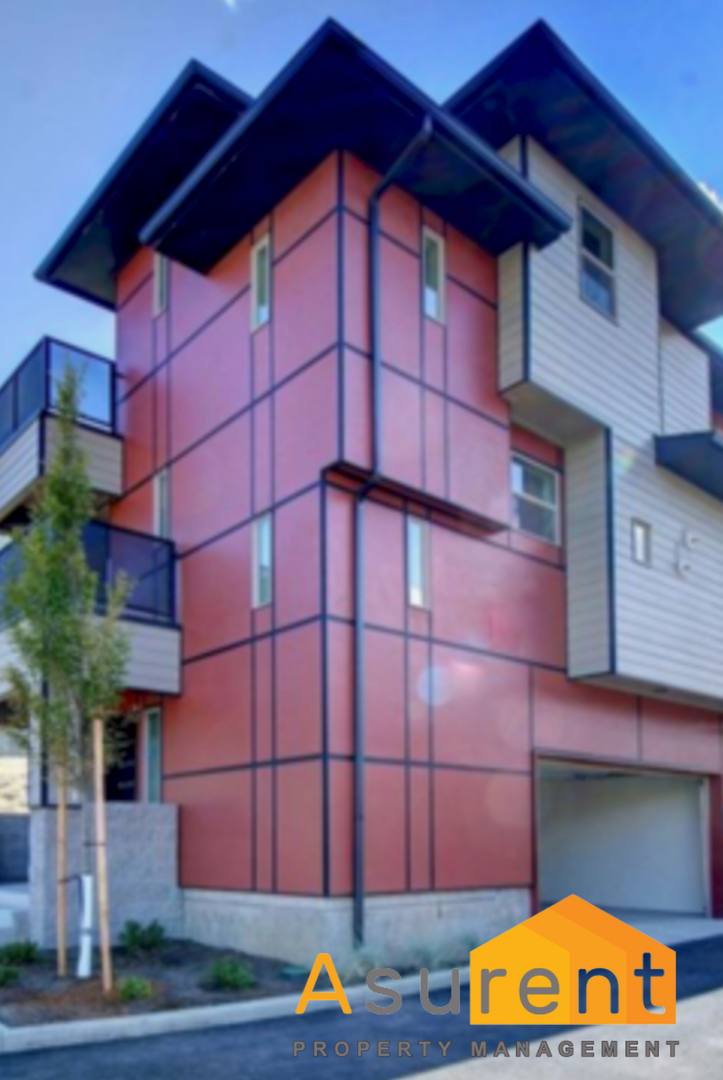 Townhouse for rent at 73 Mountain Ave, Ashland, OR 97520