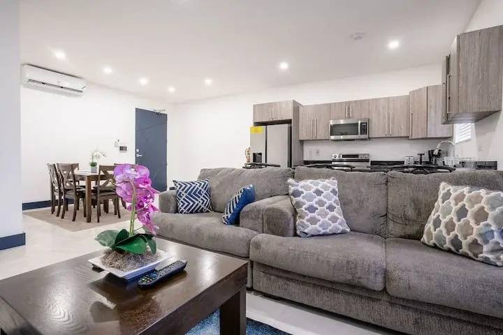 Townhouse for rent at 2200 No Interstate 35E, Carrollton, TX 75006