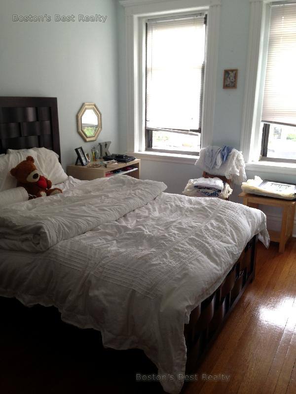 Apartment for rent at 31 Saint Lukes Rd #16, Allston, MA 02134