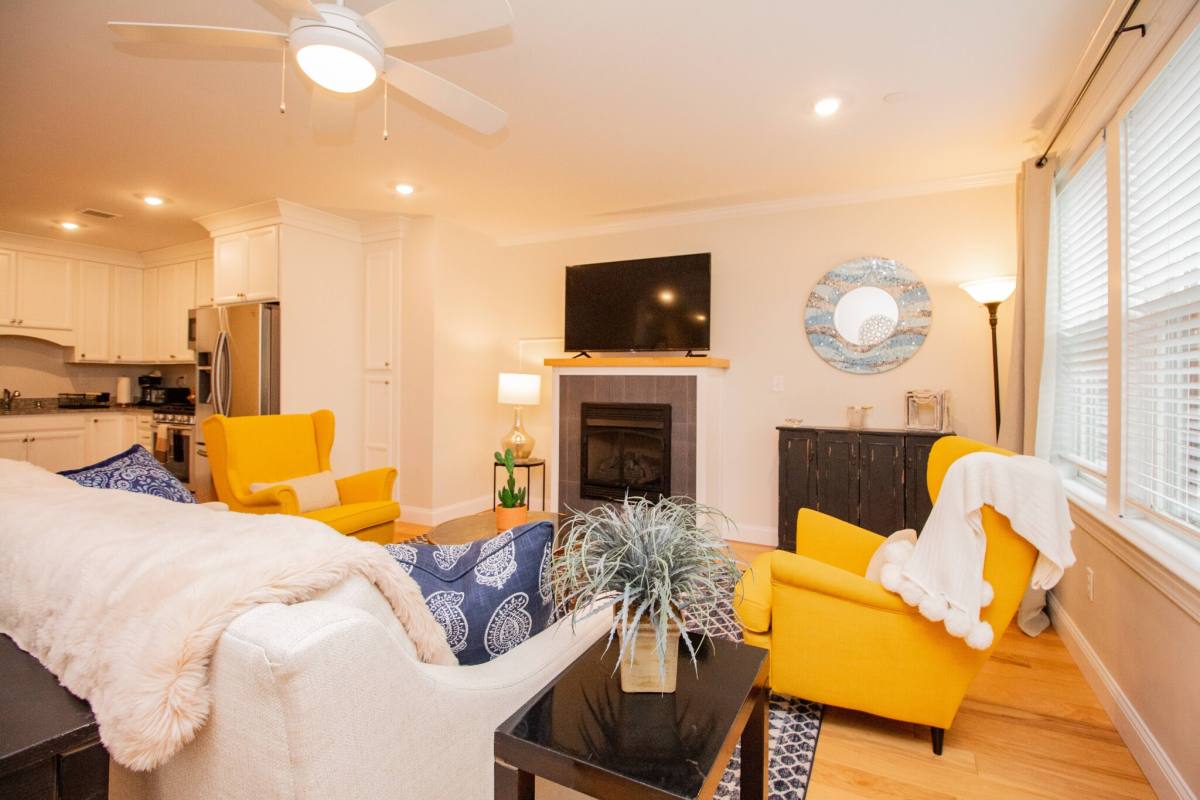 Apartment for rent at 1008 Tremont St, Roxbury Crossing, MA 02120