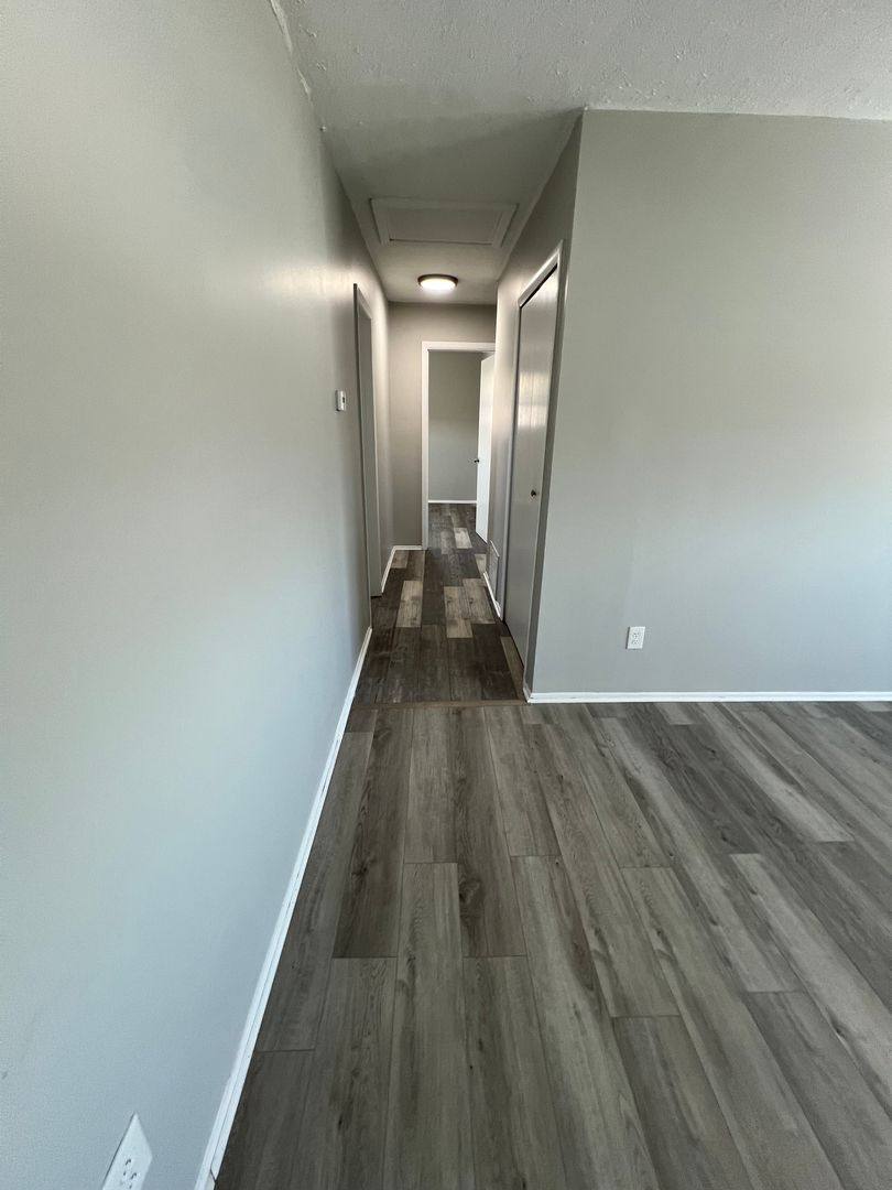 Apartment for rent at 4241-4245 Manhattan Ave, Brunswick, OH 44212