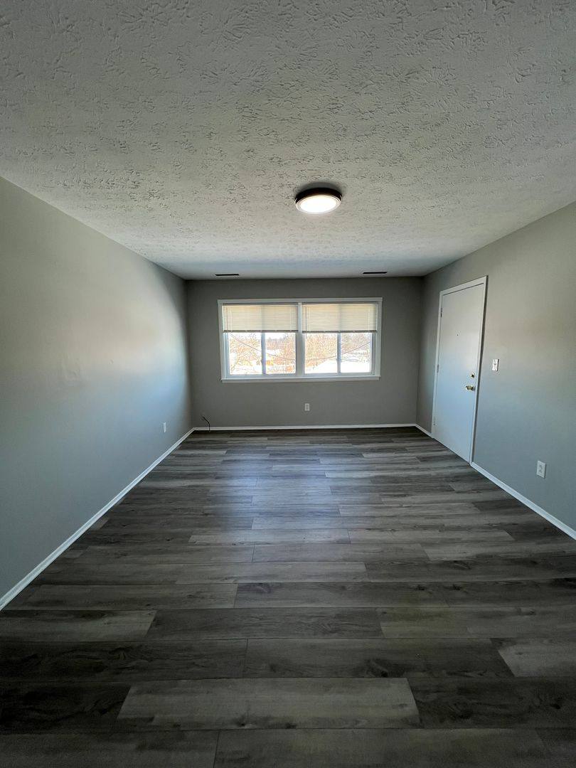 Apartment for rent at 4241-4245 Manhattan Ave, Brunswick, OH 44212