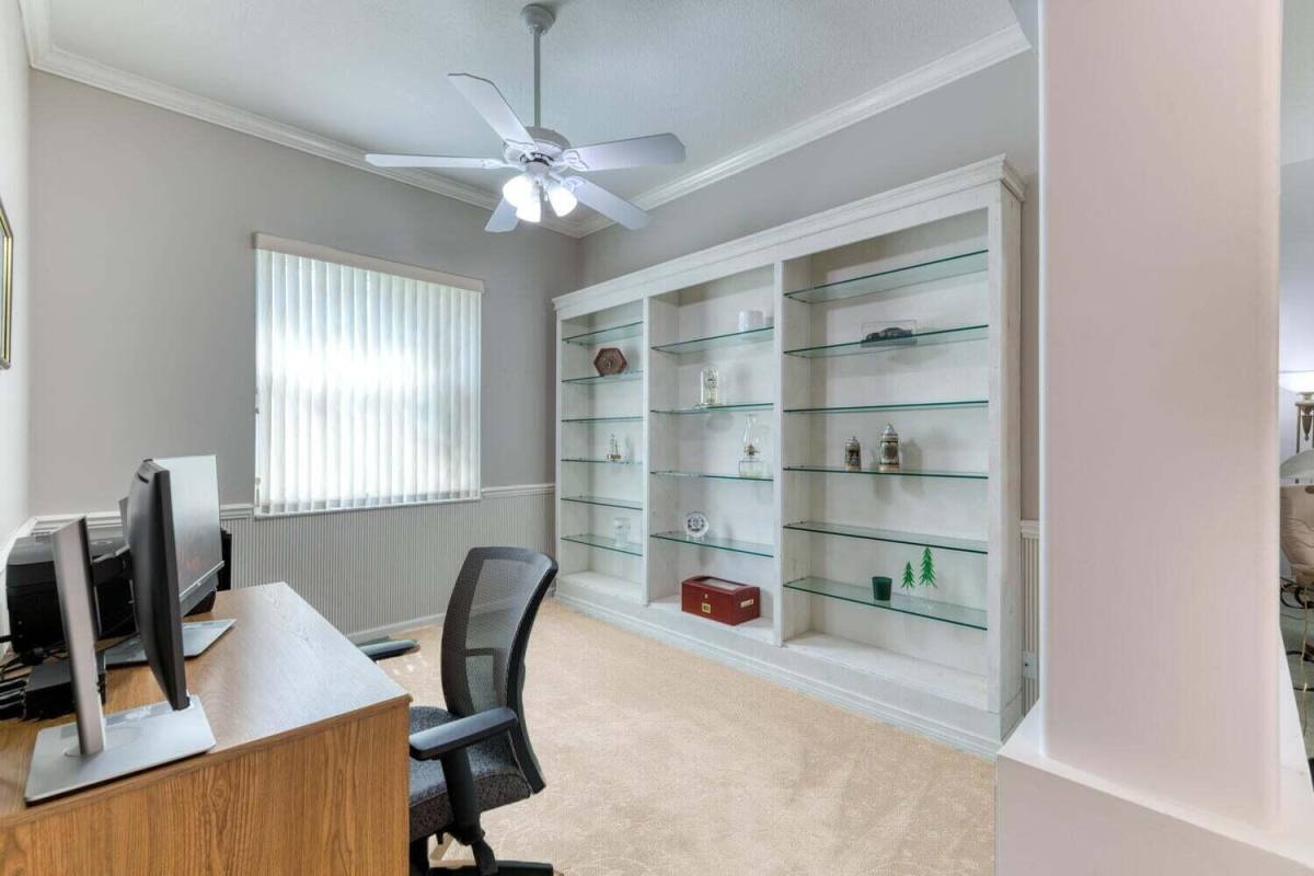 Apartment for rent at 1232 Avondale Lane, West Palm Beach, FL 33409
