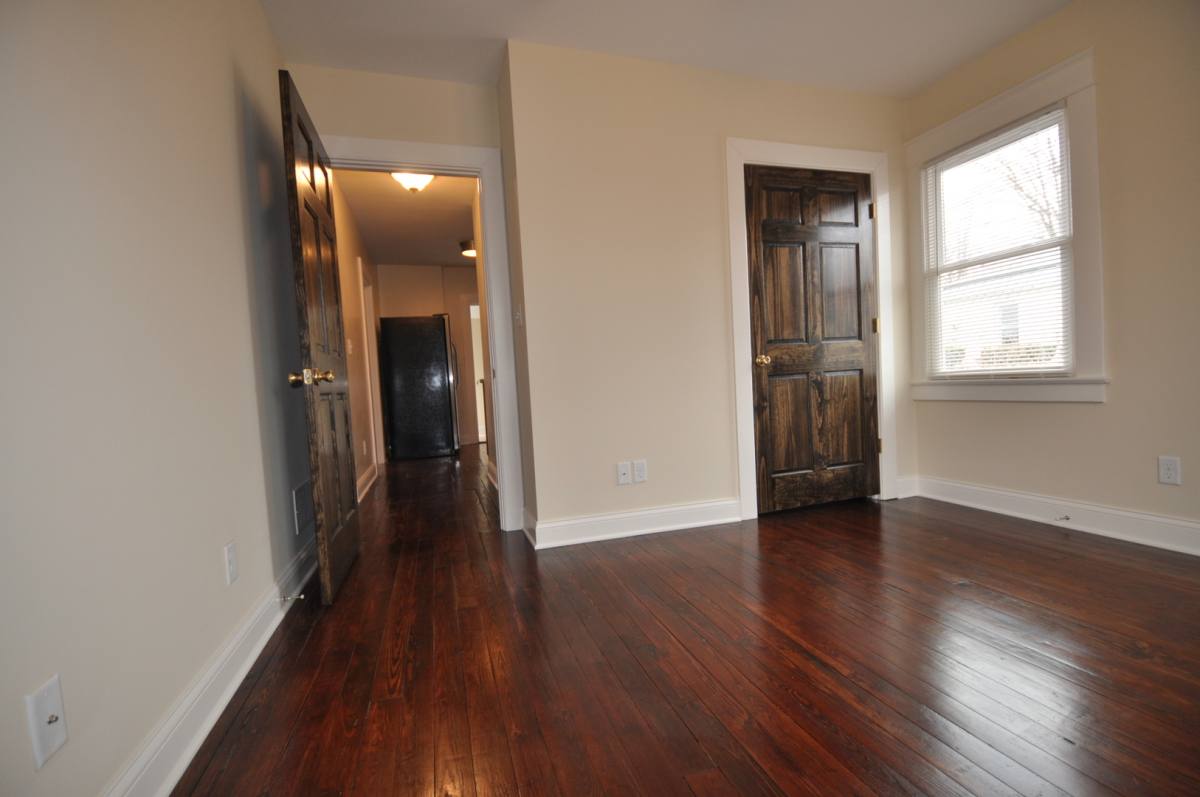 House for rent at 621 Golfview Dr, Lexington, KY 40504