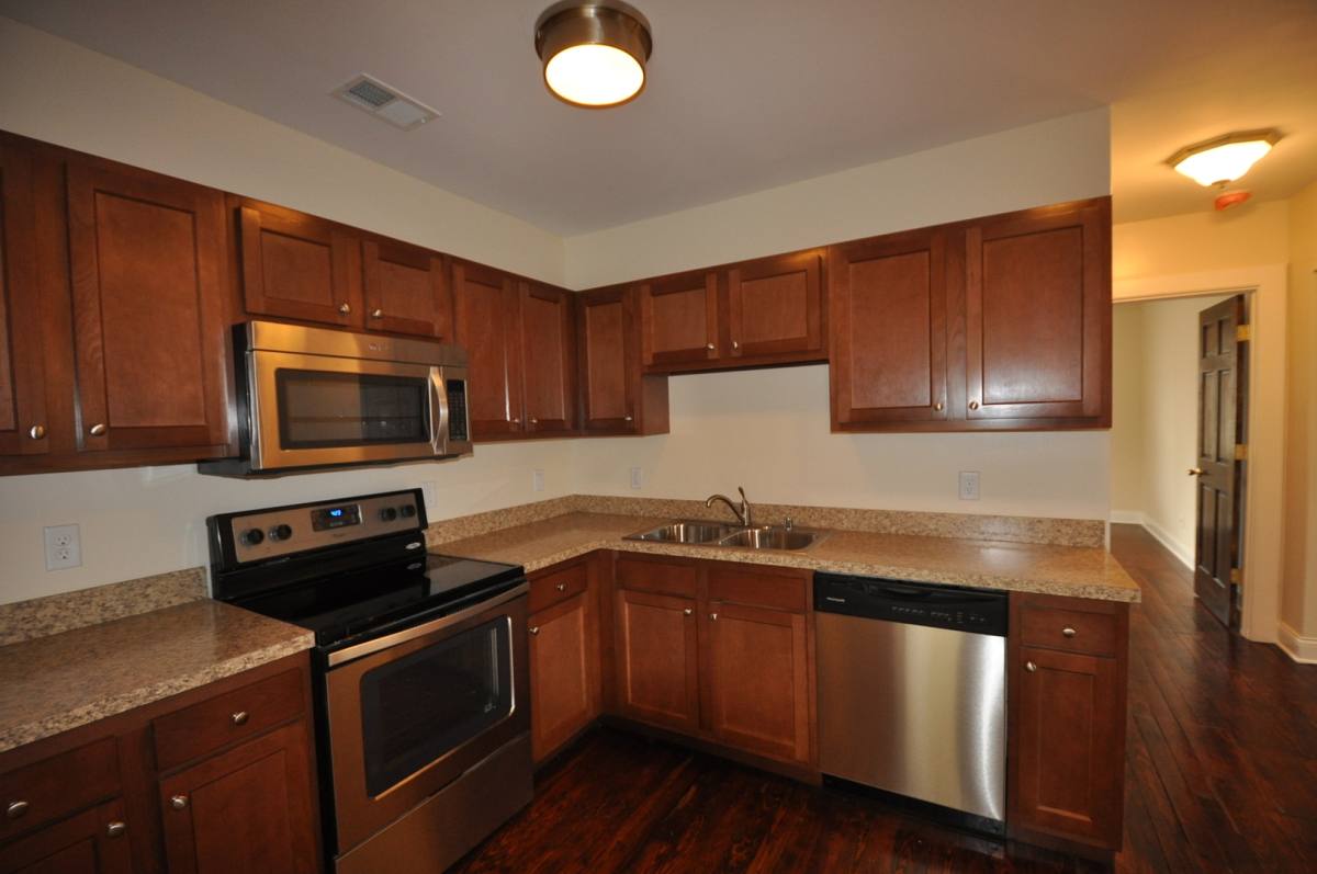 House for rent at 621 Golfview Dr, Lexington, KY 40504