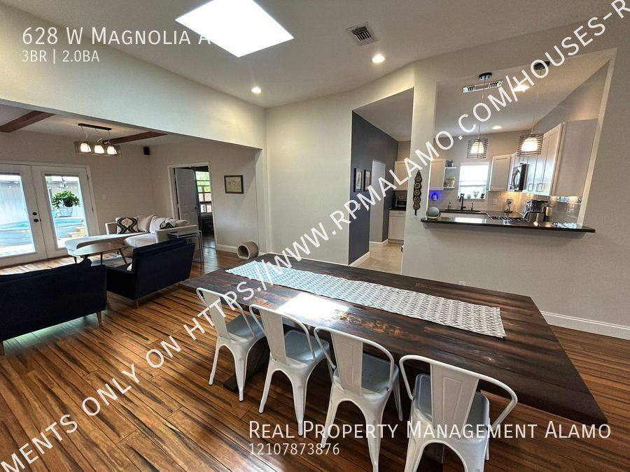 House for rent at 628 W Magnolia Ave, San Antonio, TX 78212