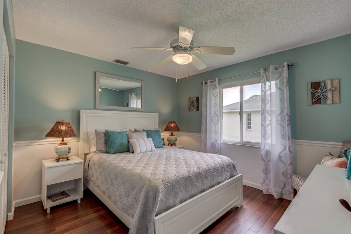 Condo for rent at 760 Augusta Blvd, Naples, FL 34113