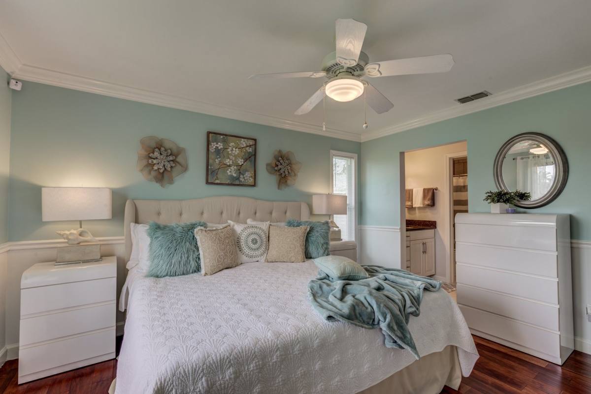 Condo for rent at 760 Augusta Blvd, Naples, FL 34113