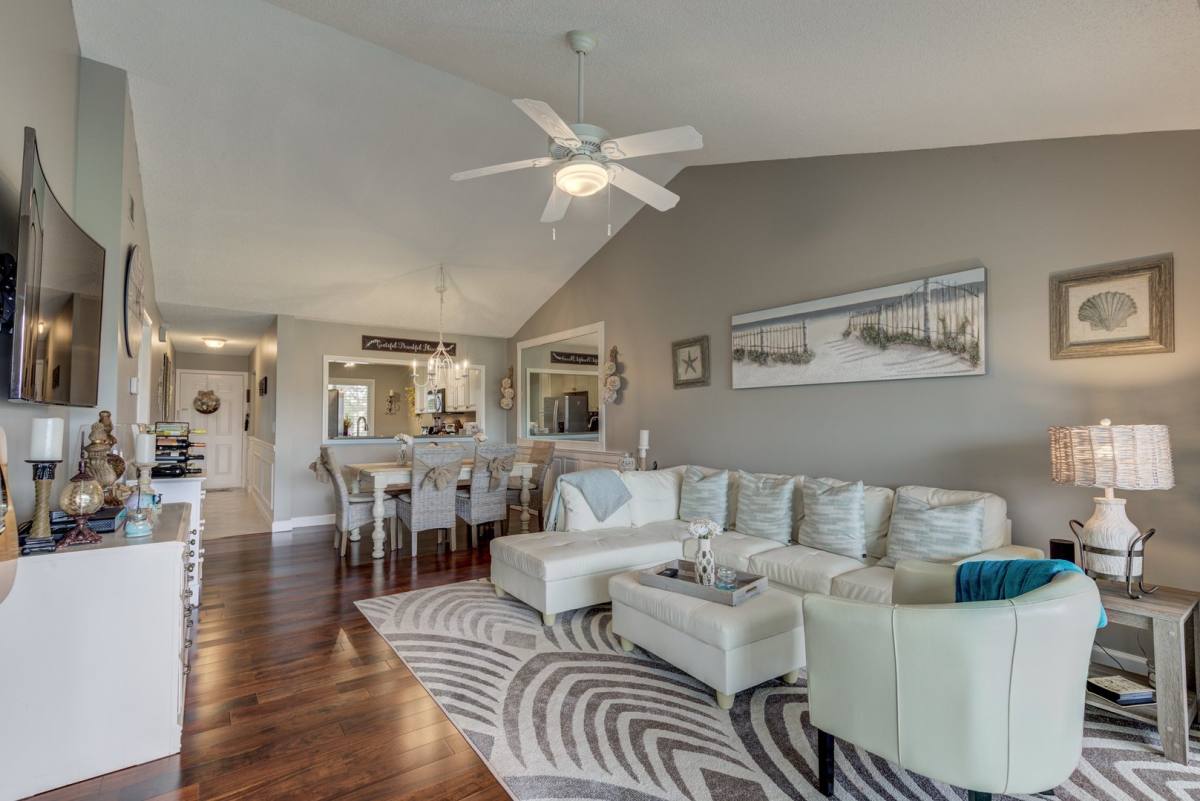 Condo for rent at 760 Augusta Blvd, Naples, FL 34113